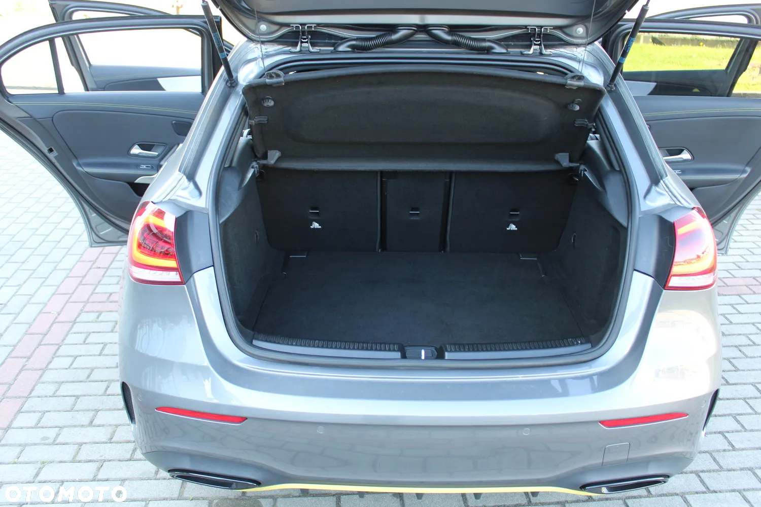 Mercedes-Benz Klasa A 250 7G-DCT AMG Line - 35