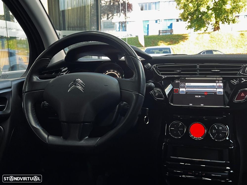 Citroën C3 1.2 PureTech Collection - 21