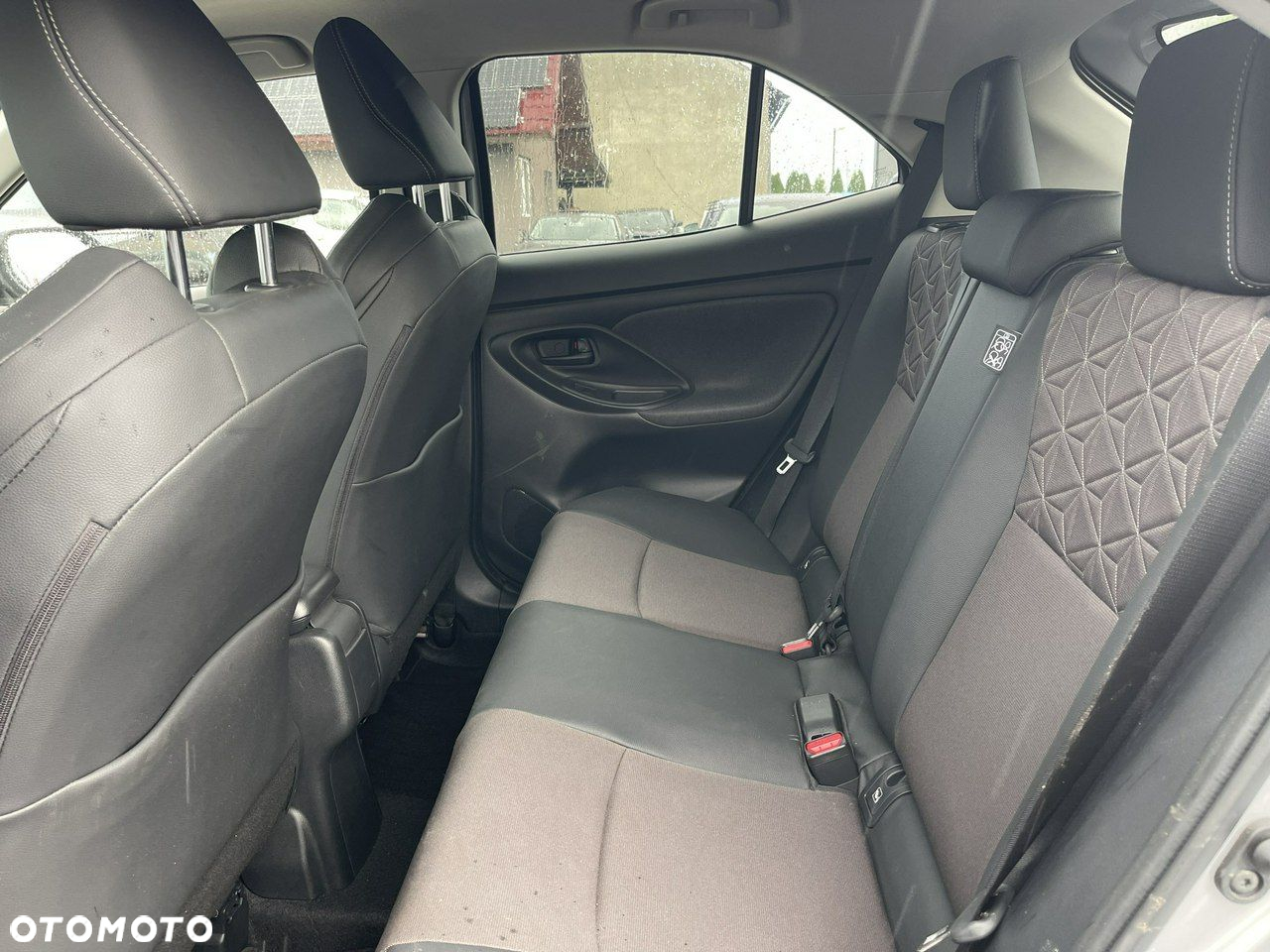 Toyota Yaris Cross Hybrid 1.5 Executive 4x4 - 10