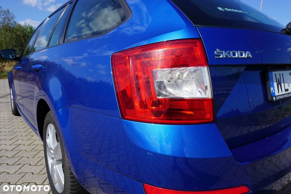 Skoda Octavia 2.0 TDI Style - 8