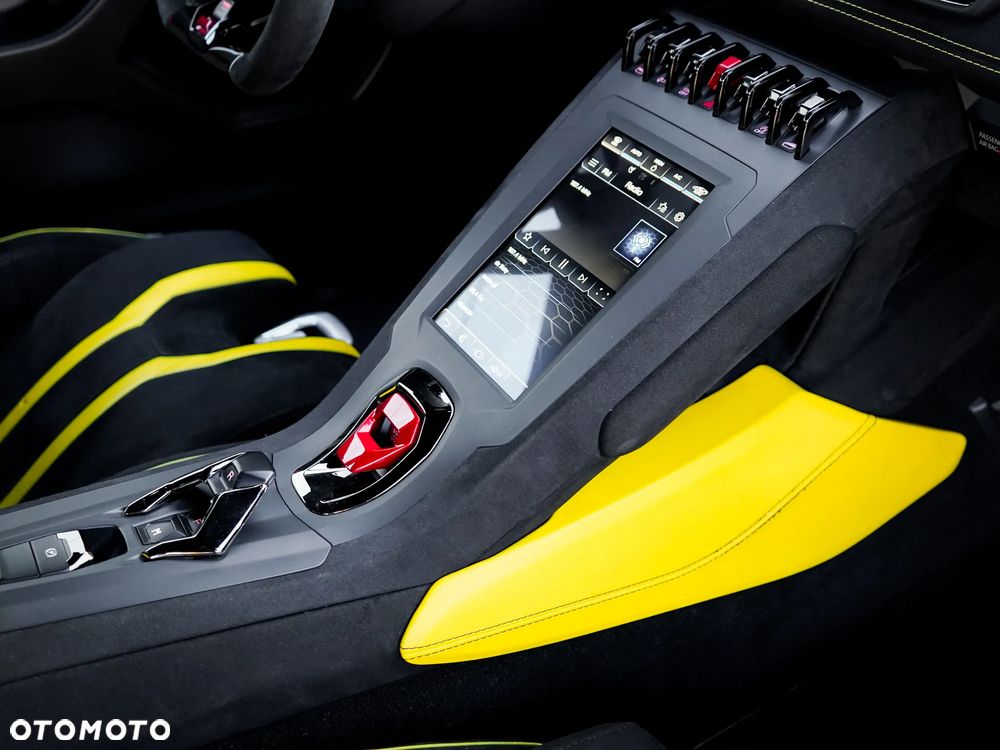 Lamborghini Huracan - 31