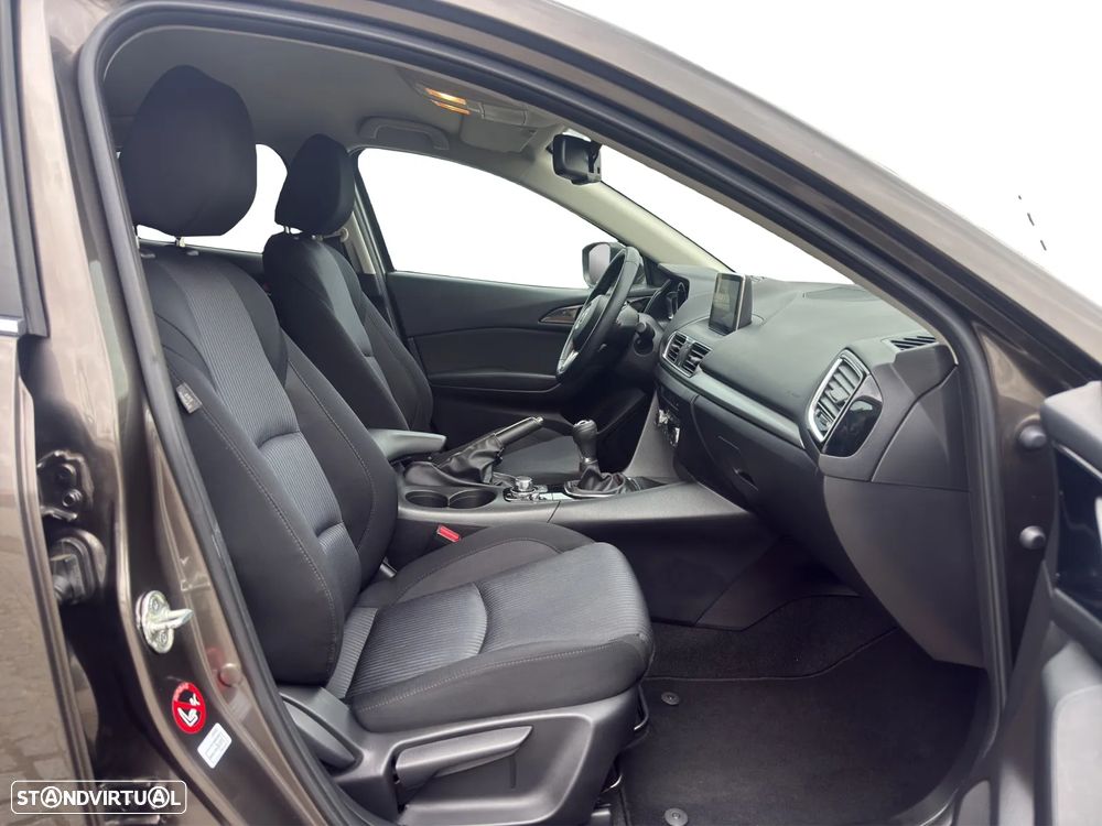 Mazda 3 Hatchback 1.5 Sky-D Excellence Pack HT Navi - 15