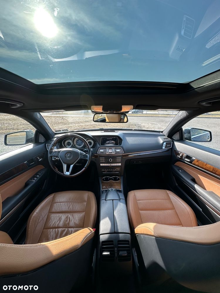 Mercedes-Benz Klasa E 400 4Matic 9G-TRONIC Avantgarde - 10