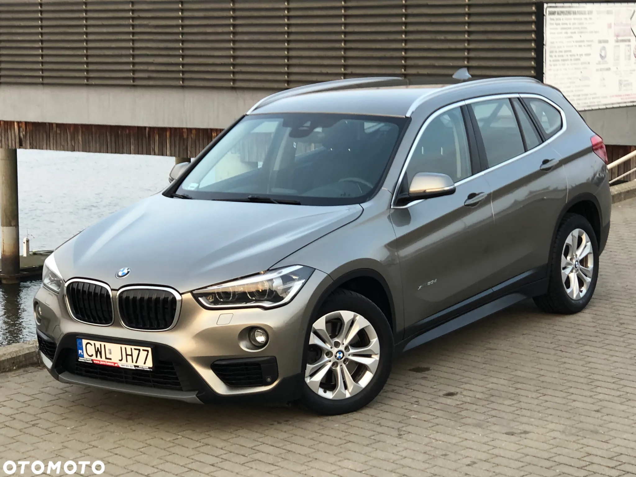 BMW X1 - 8