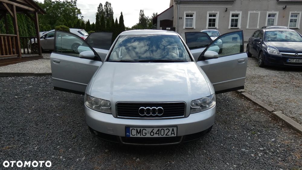 Audi A4 Limousine 2 - 10