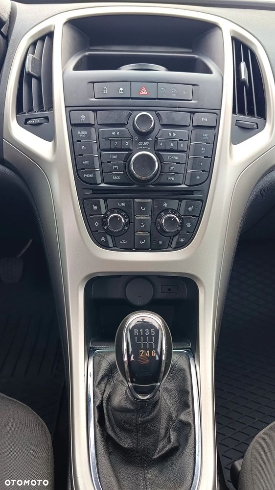 Opel Astra 1.4 Turbo Active - 28