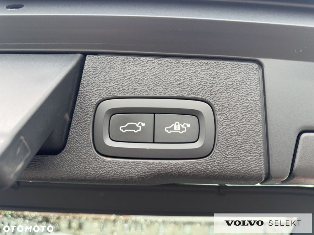 Volvo XC 60 - 21