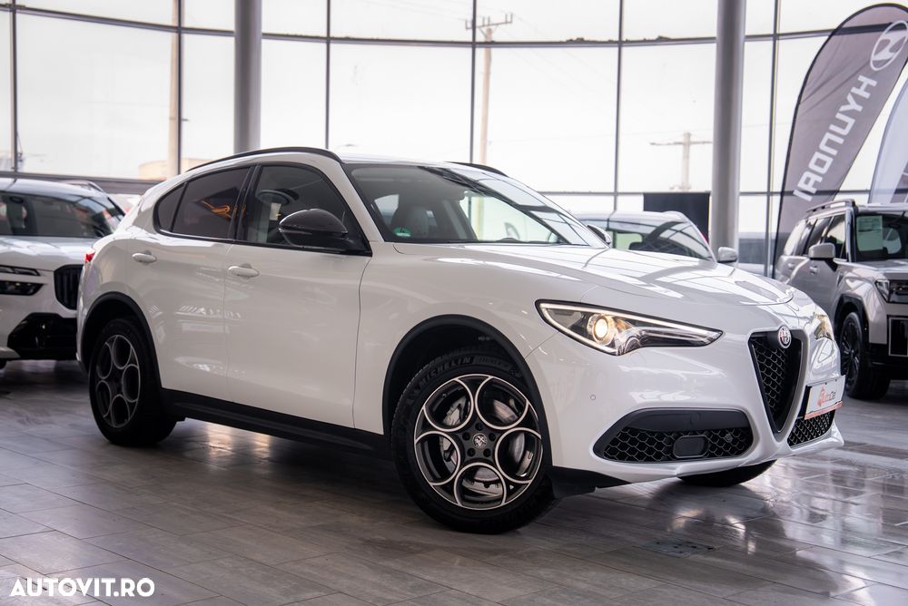 Alfa Romeo Stelvio 2.0 Turbo 16V AT8-Q4 B-Tech - 31