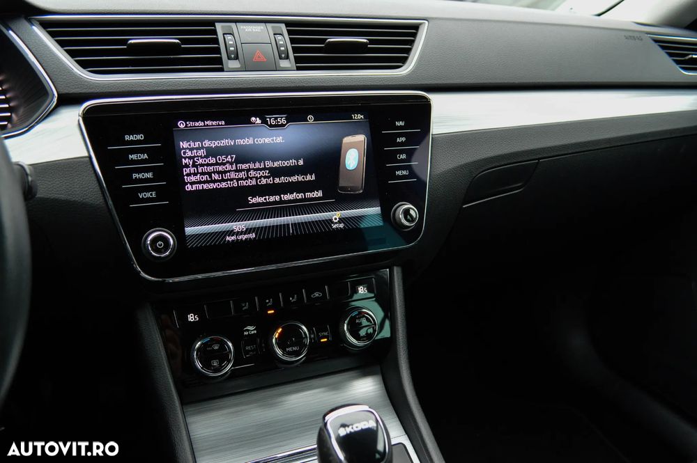 Skoda Superb 2.0 TDI DSG Essence - 13