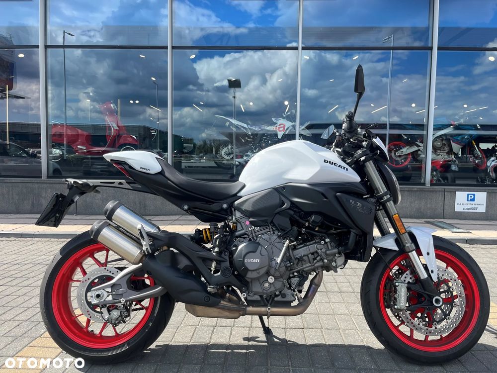 Ducati Monster - 3