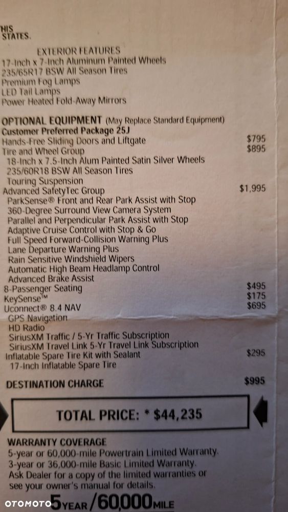 Chrysler Pacifica - 28