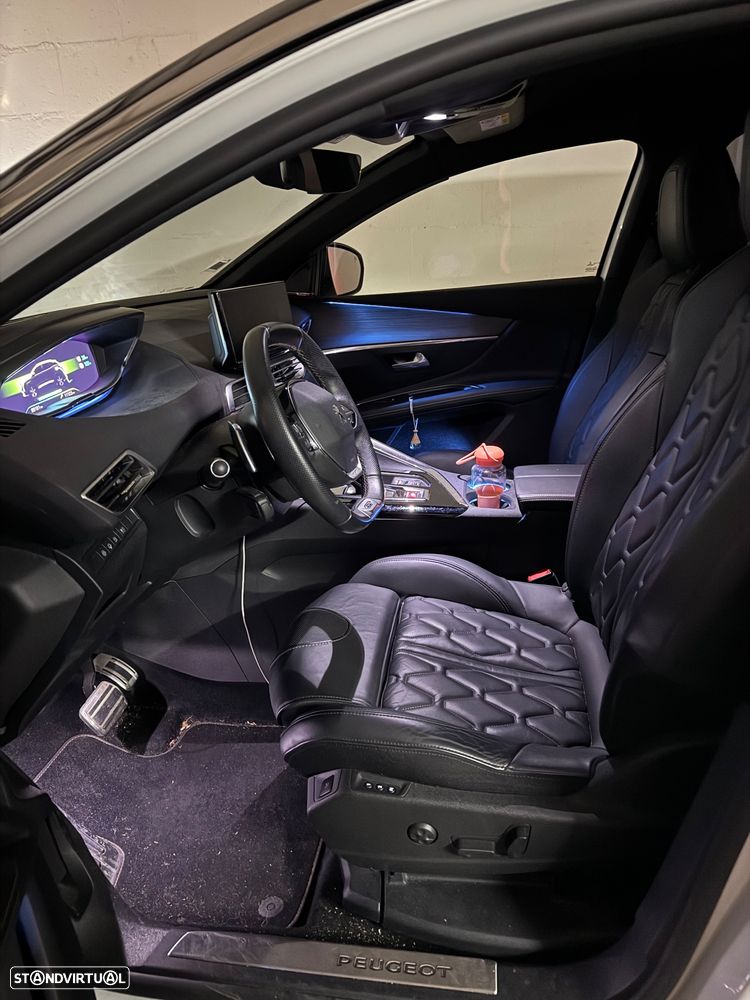 Peugeot 3008 1.6 Hybrid GT Pack e-EAT8 - 4