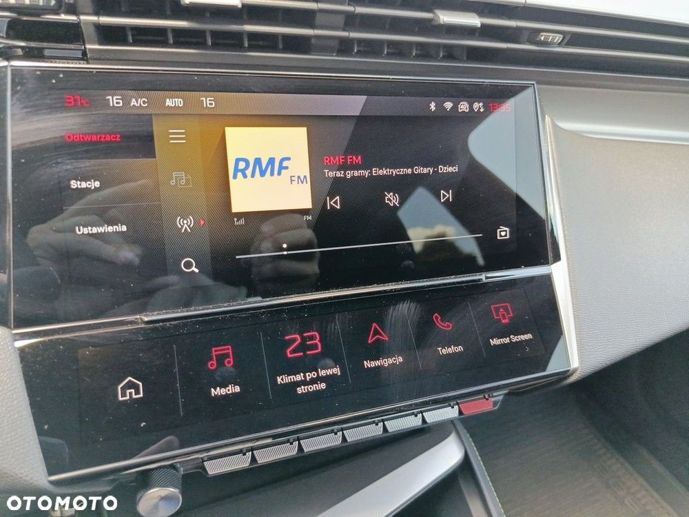 Peugeot 308 - 15