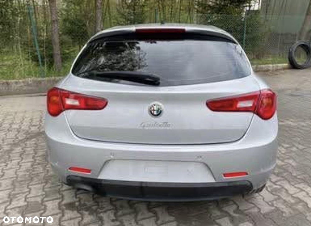 Alfa Romeo Giulietta 1.4 TB 16V - 11