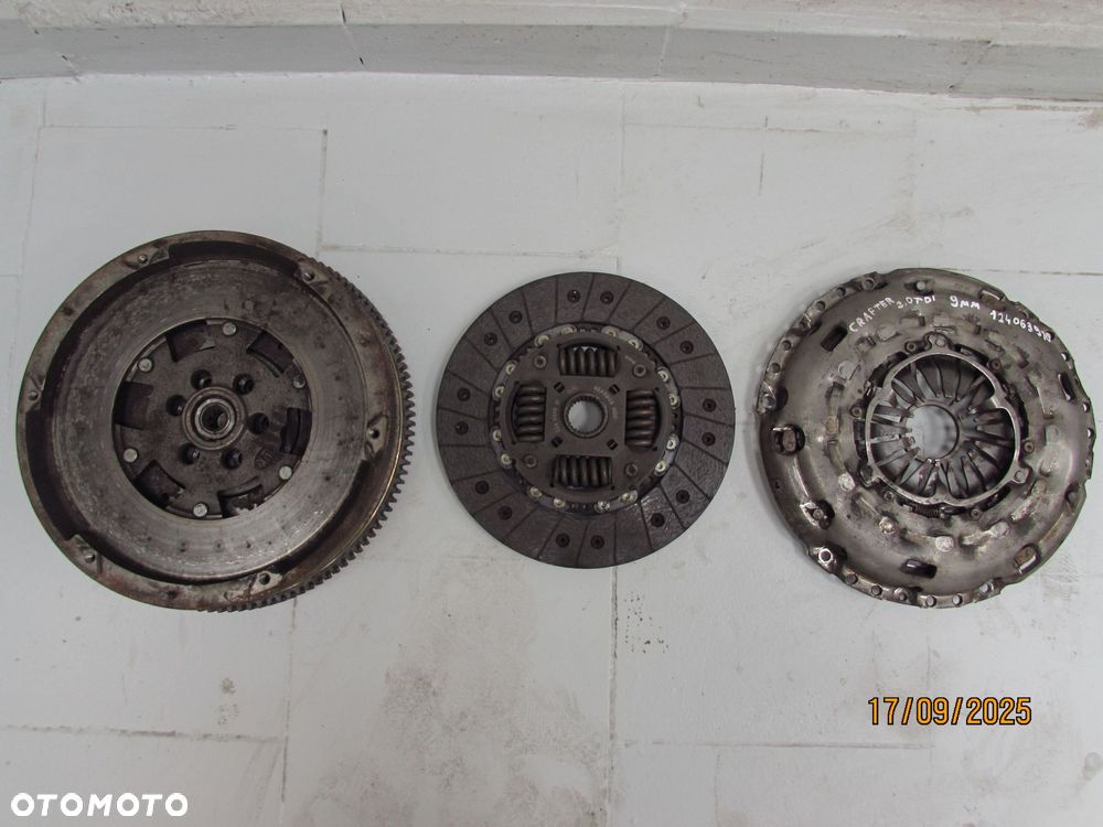 VW CRAFTER 2.0 TDI 11-18 SPRZEGLO KOLO DWUMASOWE 03L105266BF TARCZA 9 mm DOCISK 03L141031T - 1