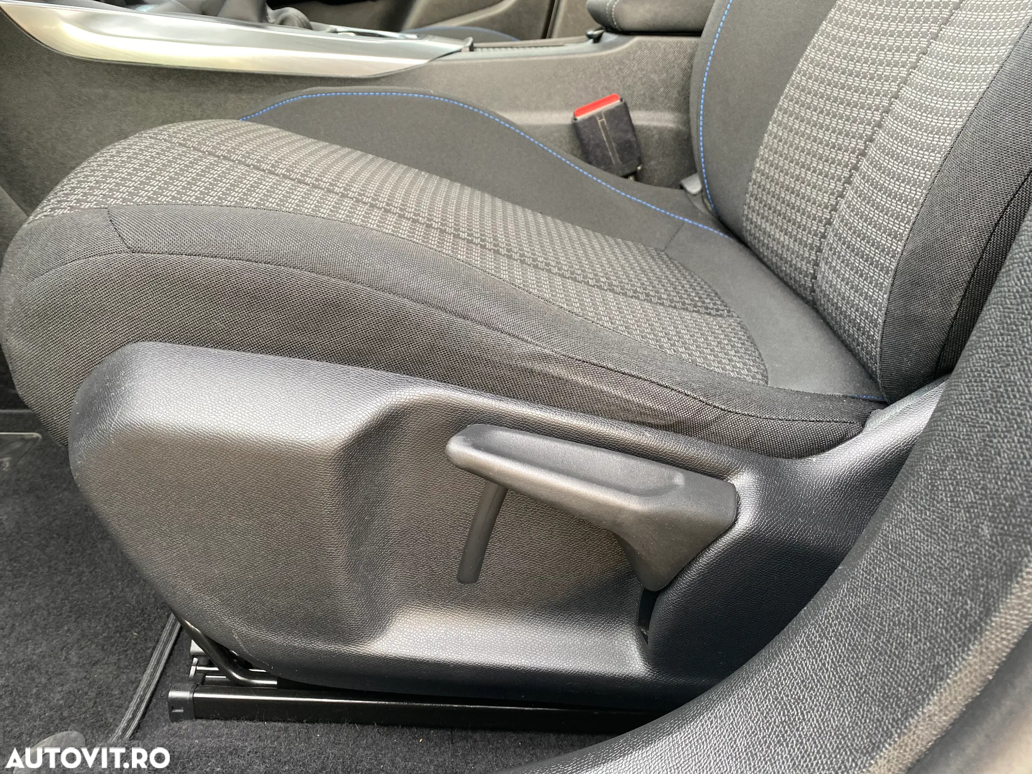 Peugeot 308 BlueHDi FAP 100 Stop & Start Active Pack - 29