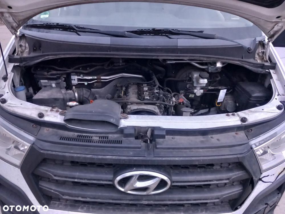 Hyundai H350 - 14