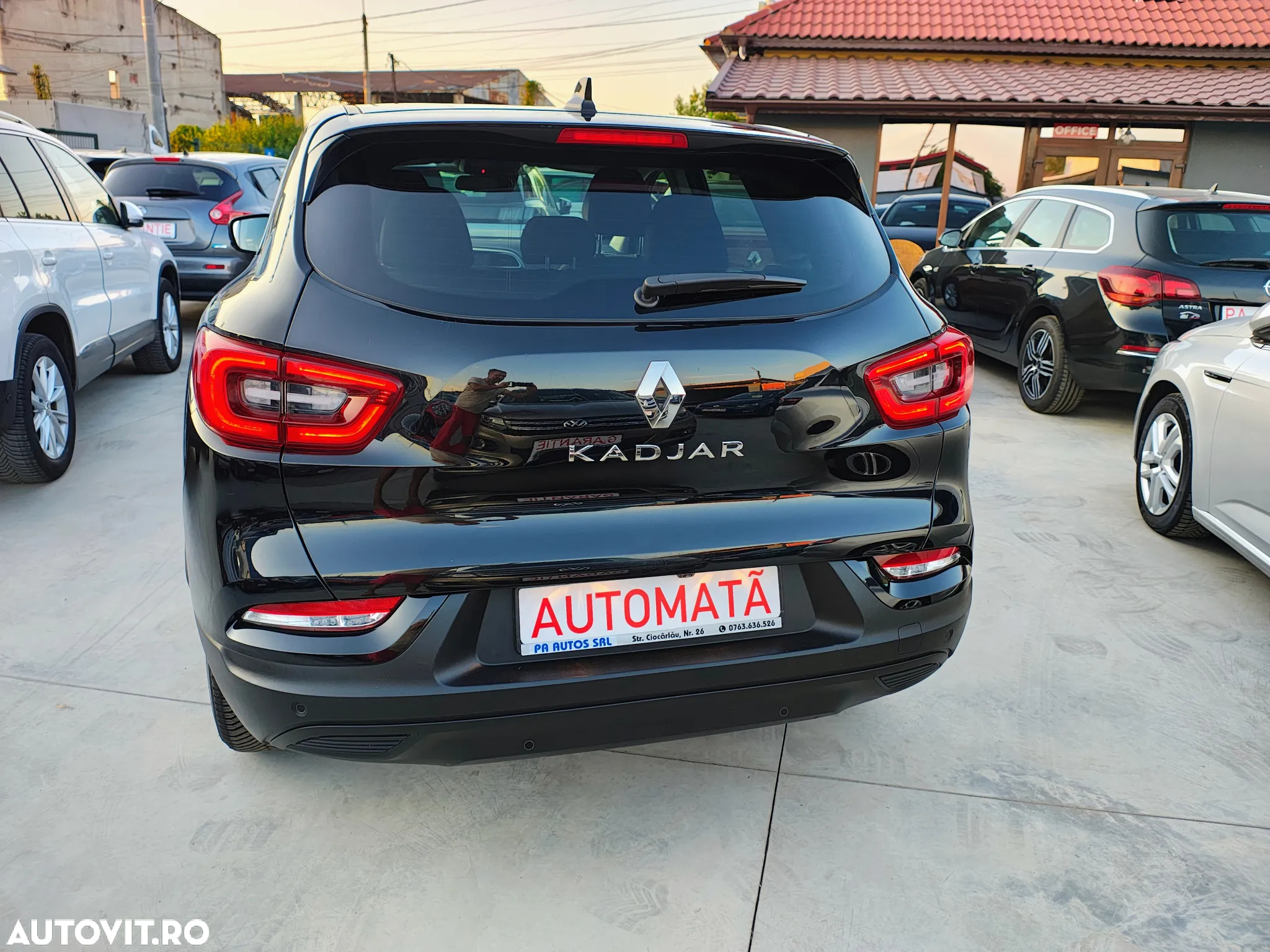 Renault Kadjar BLUE dCi 115 EDC BUSINESS EDITION - 18