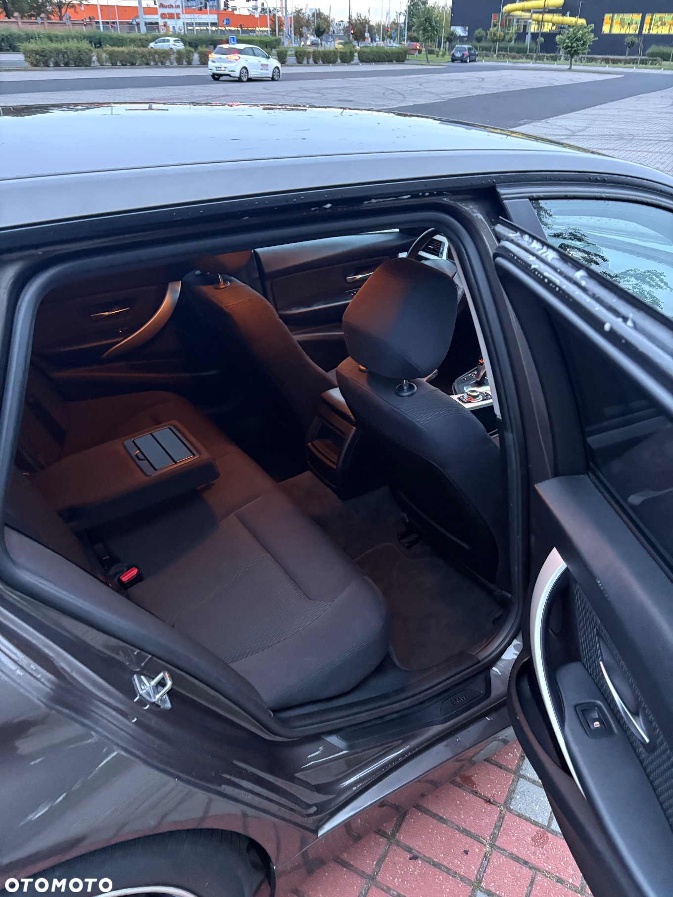 BMW Seria 3 - 16