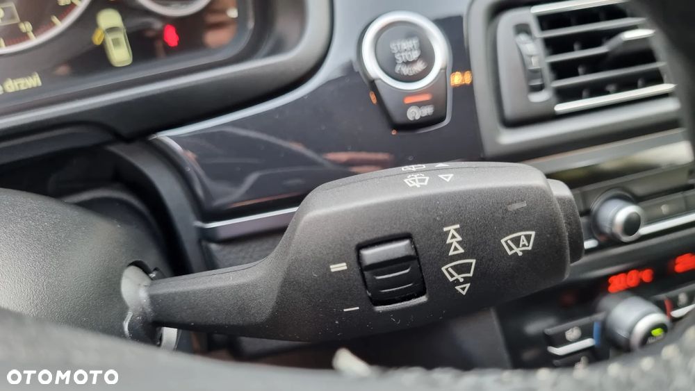 BMW Seria 5 525d - 19