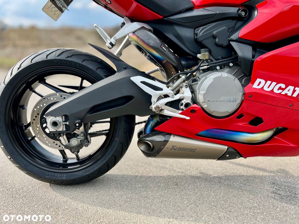 Ducati Panigale 899 - 16