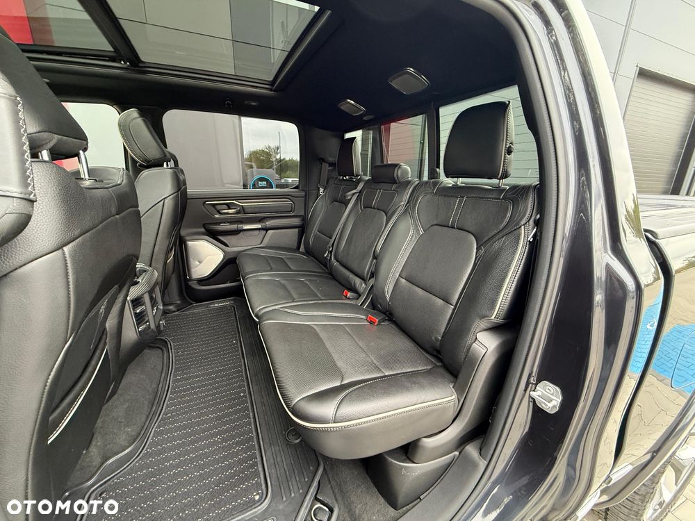 Dodge RAM 5.7 4x4 - 22