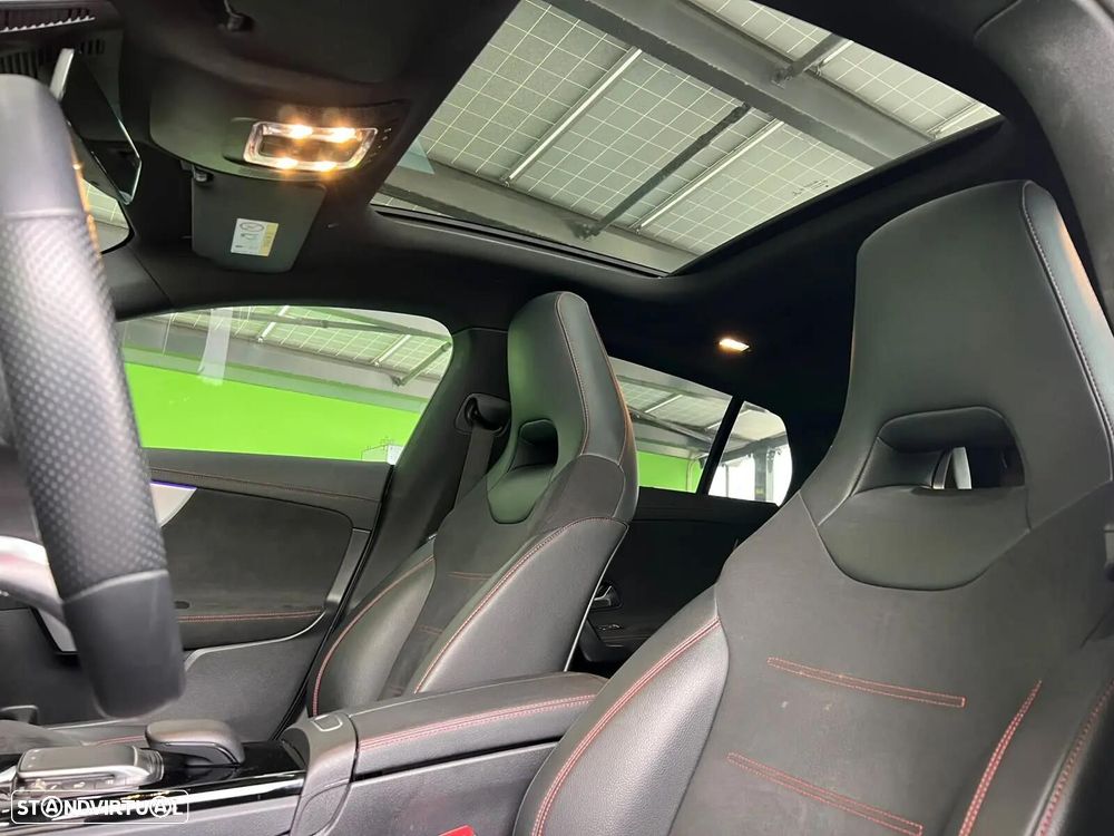 Mercedes-Benz CLA 250 e Shooting Brake AMG Line - 11