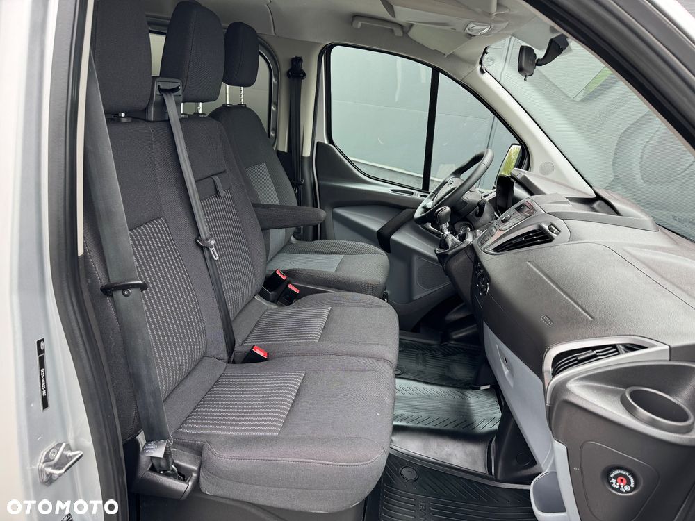 Ford Transit Custom - 10