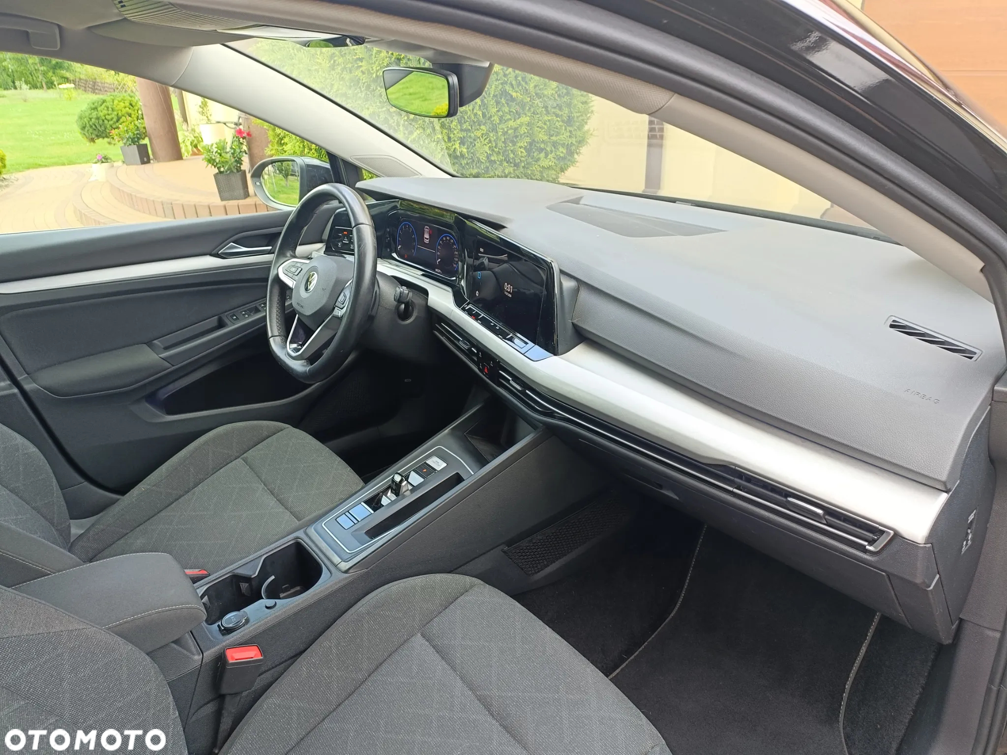 Volkswagen Golf 1.5 eTSI OPF DSG Life - 10