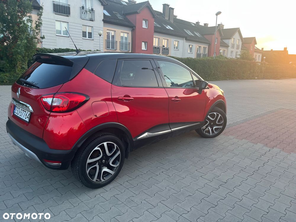 Renault Captur 0.9 Energy TCe Helly Hansen - 4