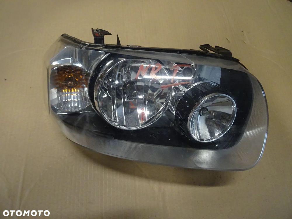 FORD MAVERICK LIFTING LAMPA PRAWA CZESCI ROZNE - 1
