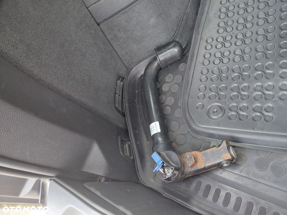 Volvo XC 90 - 33