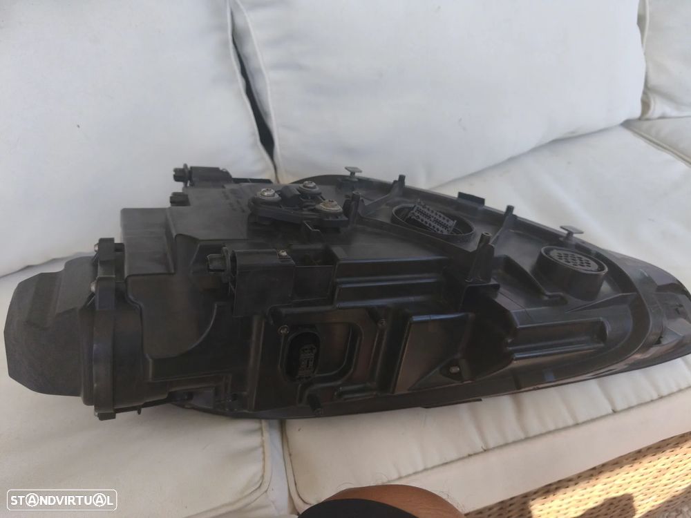 Farol direito full Led Porsche Cayenne 958.2 - 7P5941036K - 6