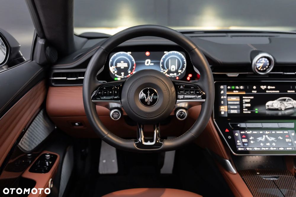 Maserati GranTurismo Modena - 17