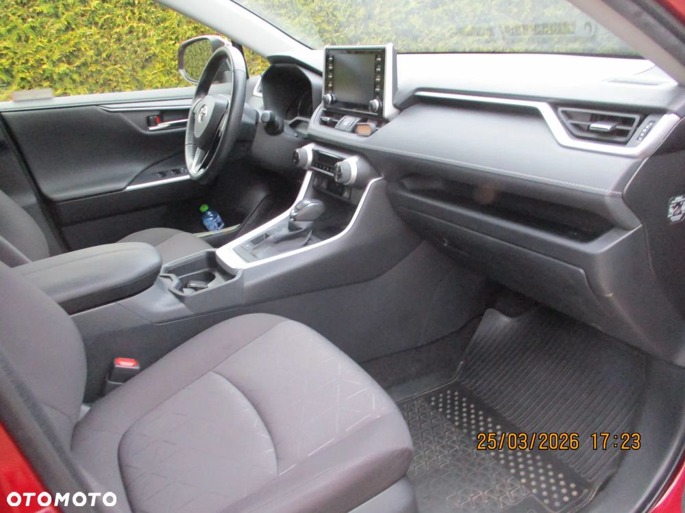 Toyota RAV4 - 13