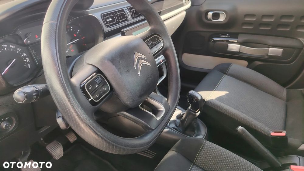 Citroën C3 Pure Tech 82 SHINE - 20