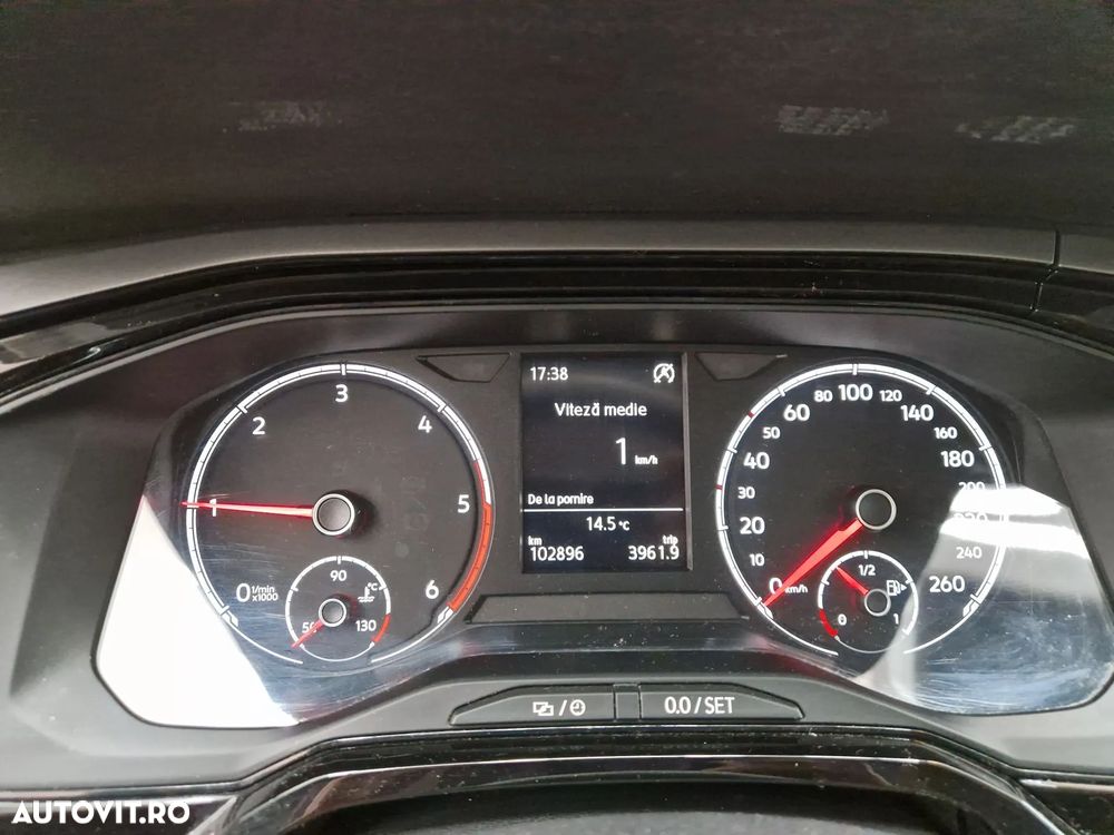 Volkswagen Polo 1.6 TDI Comfortline - 6