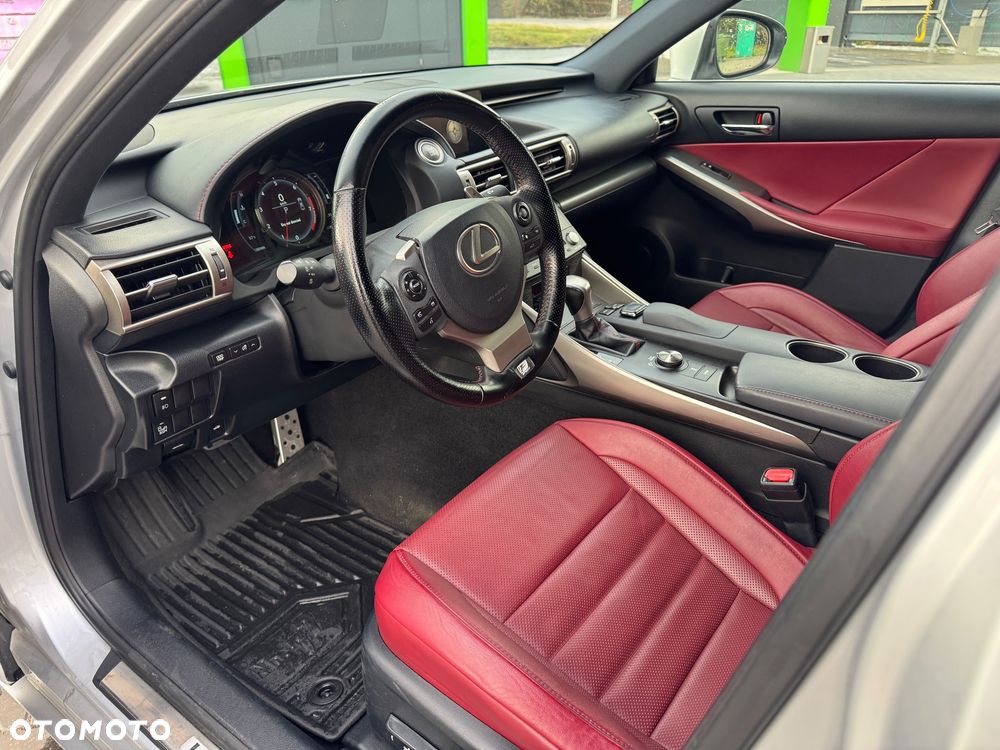 Lexus Inny - 16
