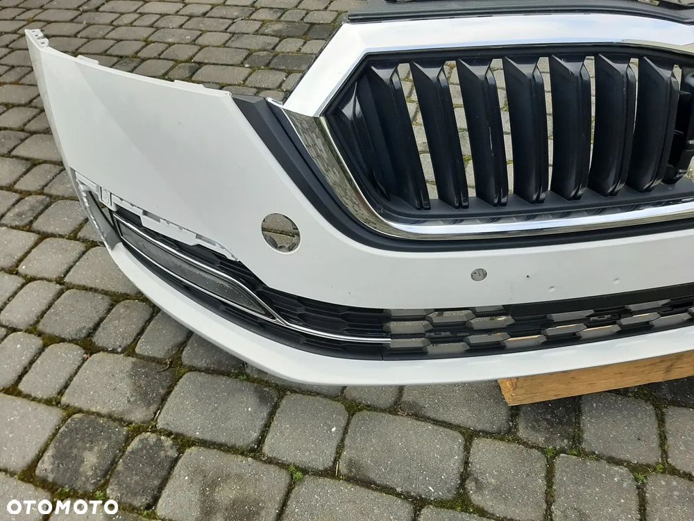 SKODA OCTAVIA IV 4 19- 5E3 ZDERZAK PRZÓD PRZEDNI ORYG. 5E3807221 WYSYŁKA 24H - 6