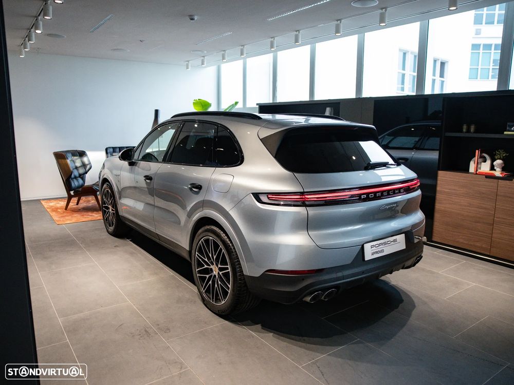 Porsche Cayenne E-Hybrid — fotografia 10