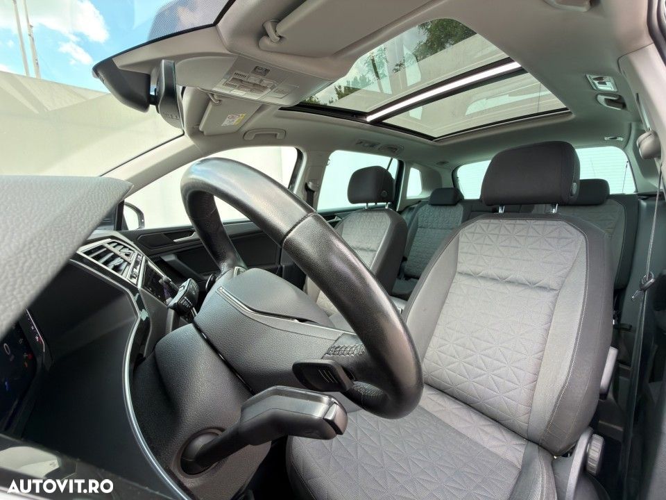 Volkswagen Tiguan - 13