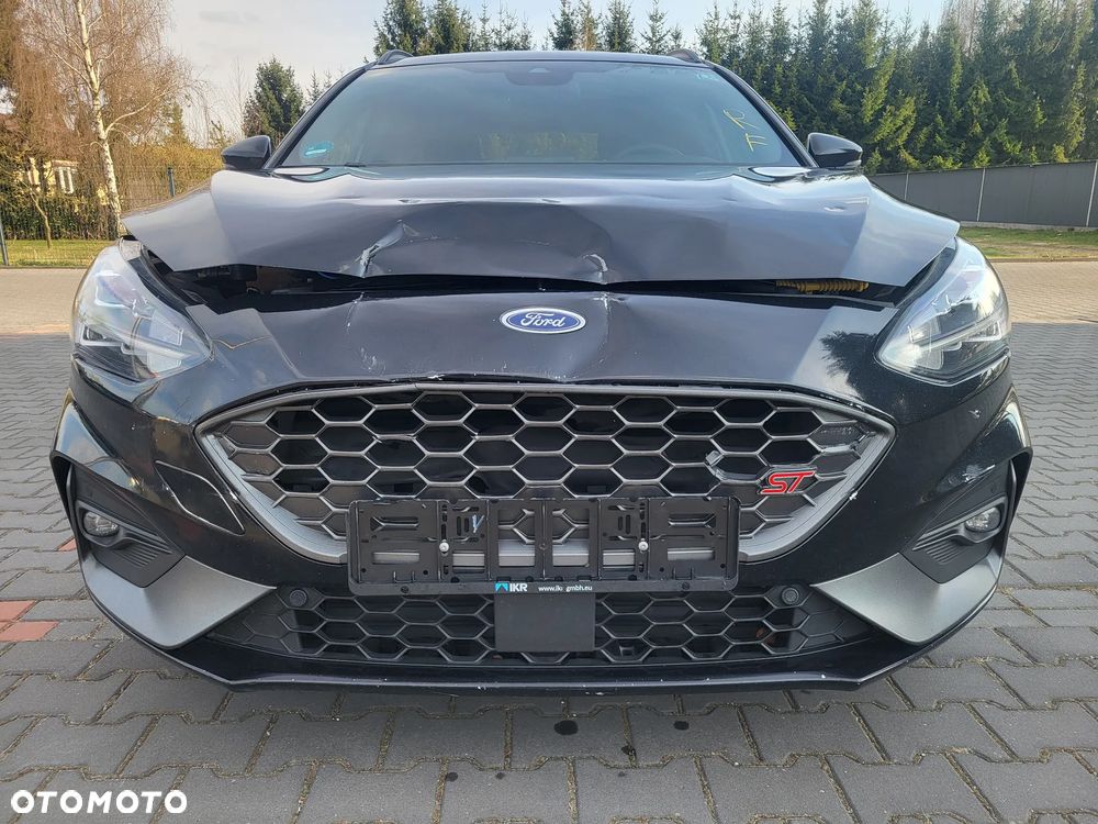 Ford Focus 2.0 EcoBlue ST - 4