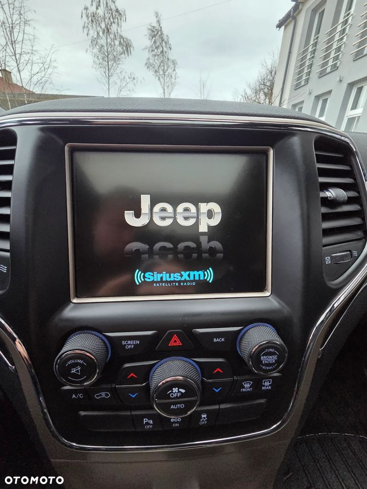 Jeep Grand Cherokee 3.6 V6 Overland - 21