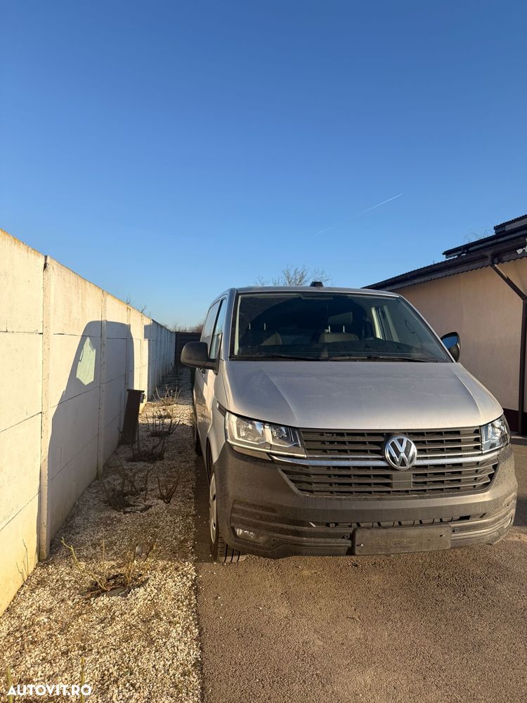 Volkswagen Transporter - 2
