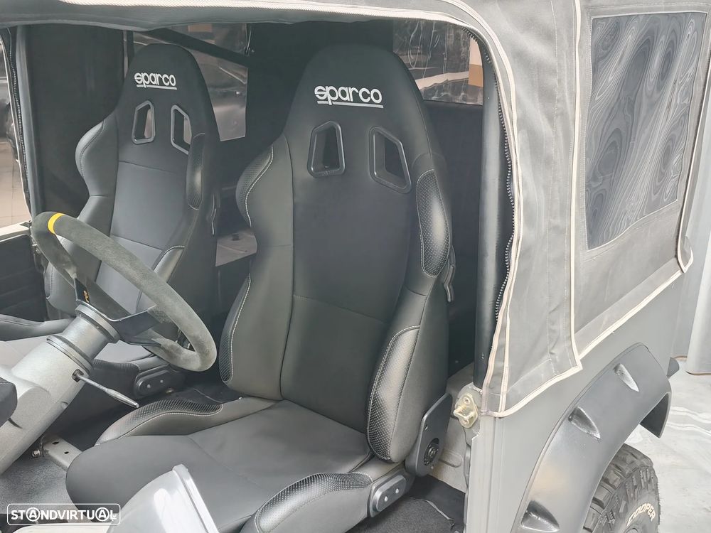 Toyota Land Cruiser - 13
