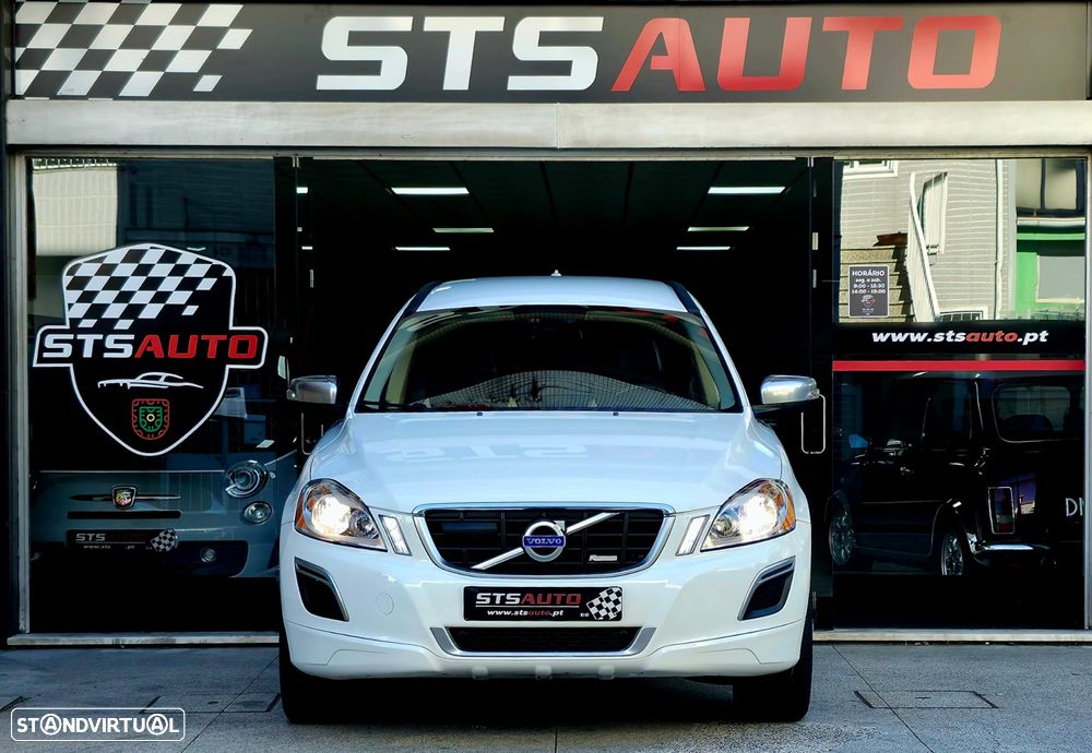 Volvo XC 60 2.0 D3 R-Design Geartronic - 11