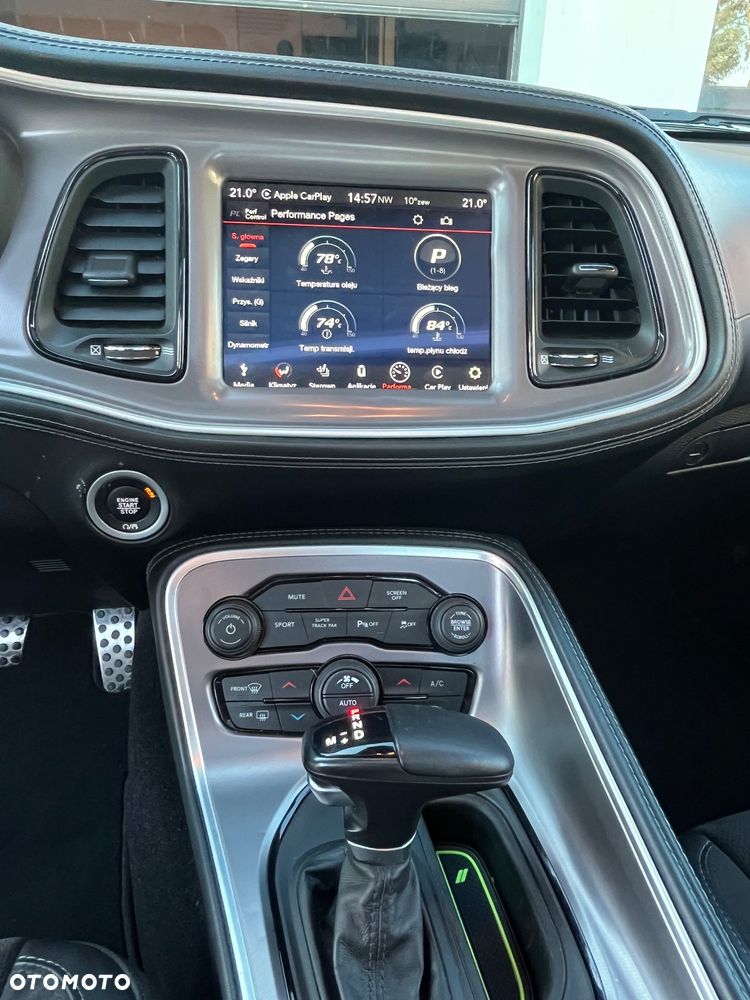 Dodge Challenger 3.6 GT AWD - 12