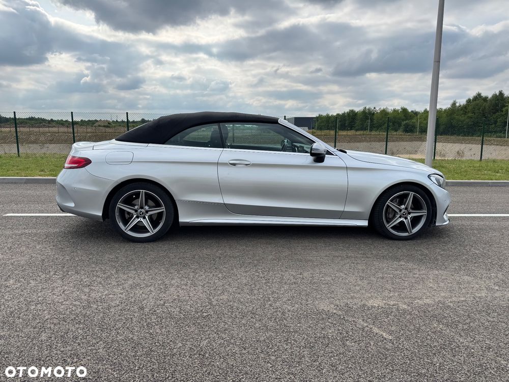 Mercedes-Benz Klasa C 220 d 4Matic 9G-TRONIC - 37
