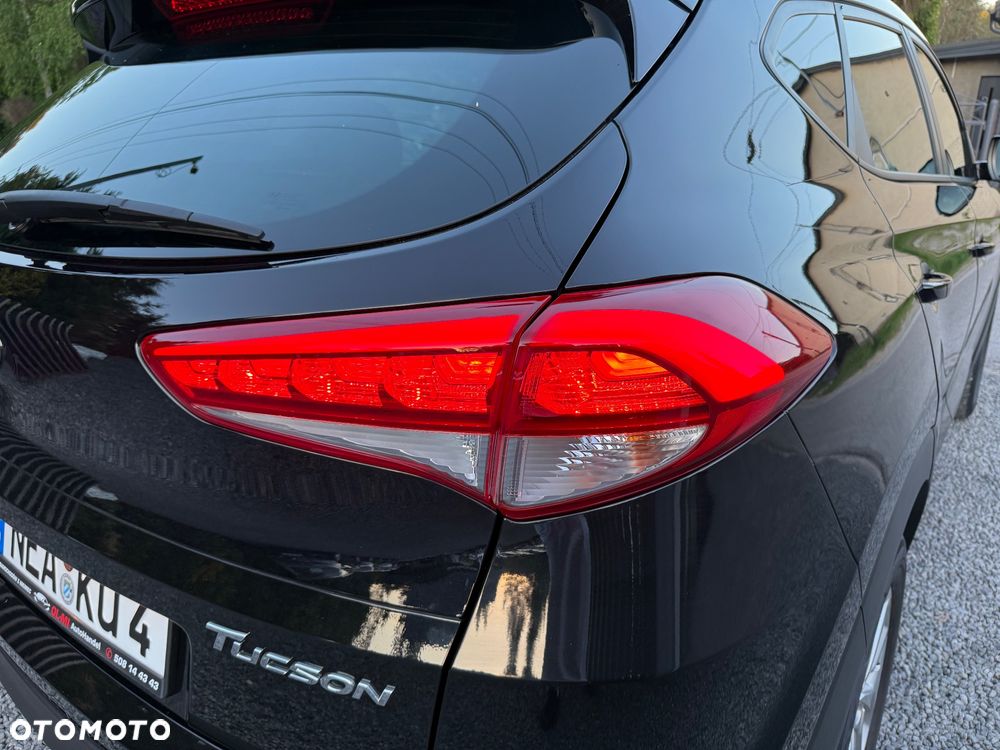 Hyundai Tucson blue 1.6 GDi 2WD Navi - 11