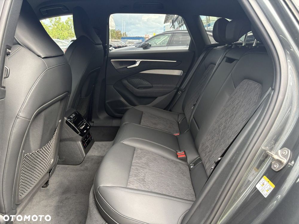 Audi A6 Avant - 17